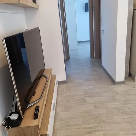 Apartman Hampton 3 By Alz *