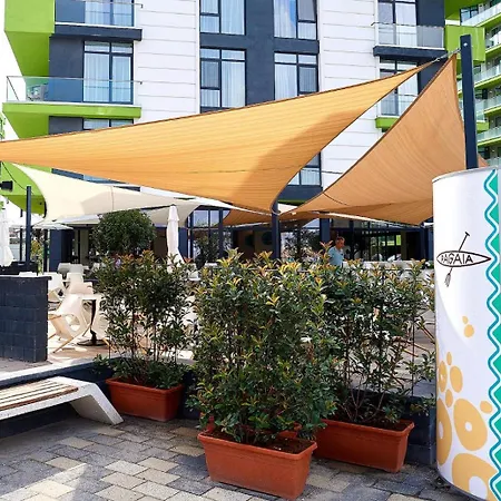 Διαμέρισμα Hampton 3 By Alz *