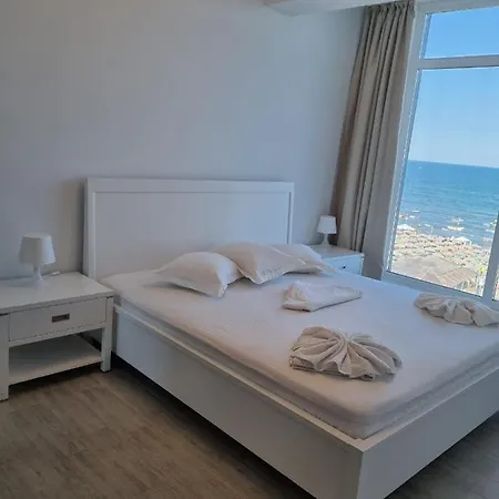 Apartman Hampton 3 By Alz